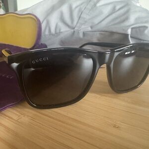Gucci Black Sunglasses 57mm good condition